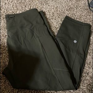 Pace Rival Mid-rise crop short 22”